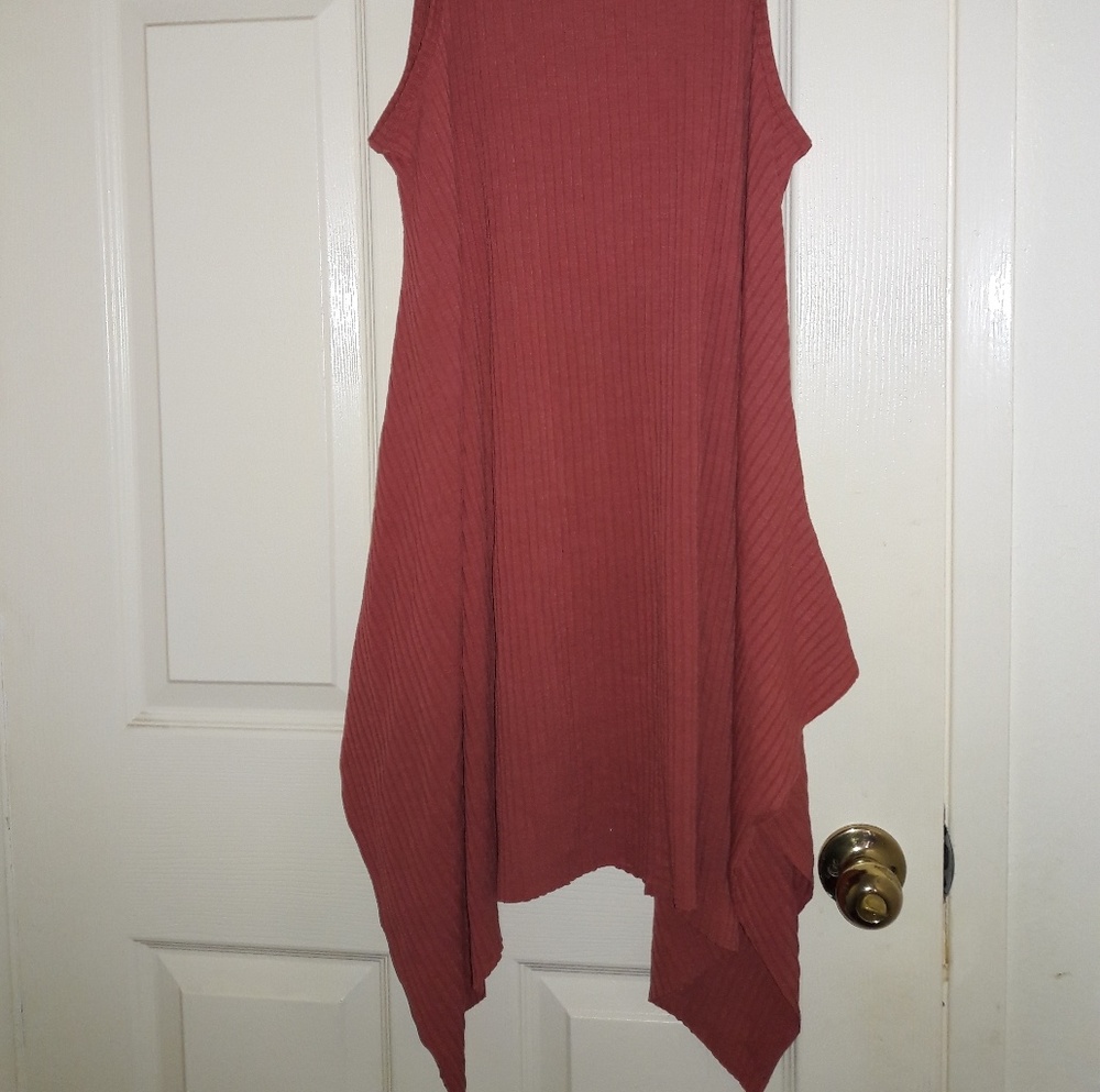 Dres - Picture 2 of 3